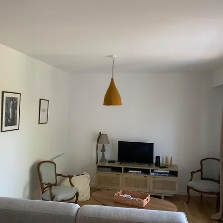 Apartment With Balconies Close To The